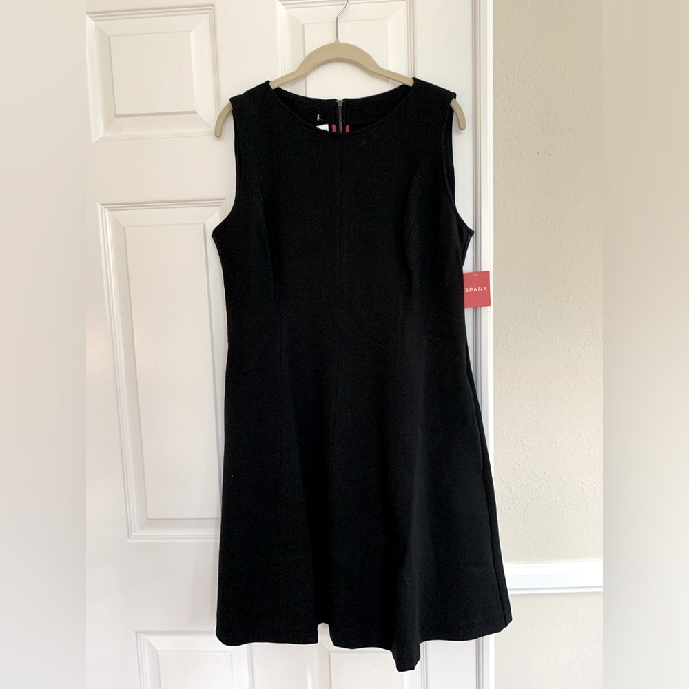 SPANX Little Black Dress: Crewneck A-Line Back Zip Knee Length Stretchy L